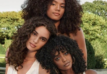 Si tienes el cabello rizado, necesitas estas máscaras: una palabra peluquera